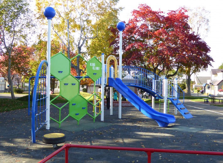 江別市　若葉公園　大型コンビネーション1